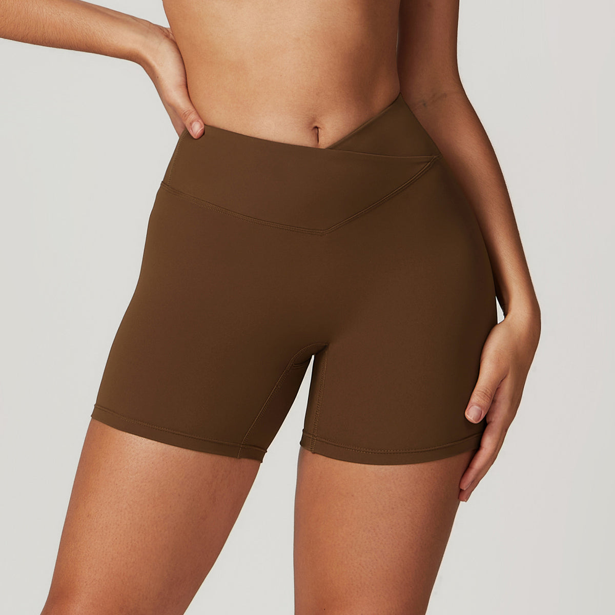 Lunéa Shorts Yoga Mujer Tiro Alto Cintura Cruzada Ajustados Tejido Reciclado Fitness Running